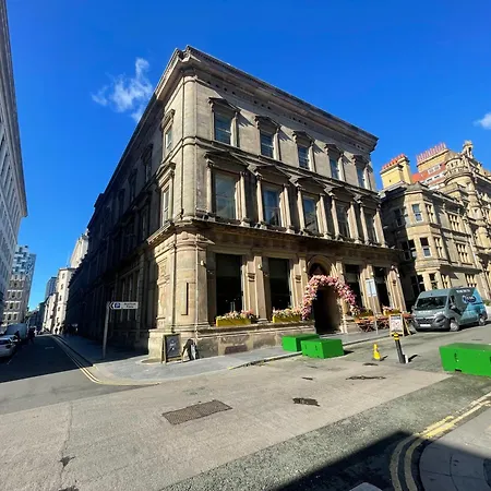 Heritage Bank Liverpool Exterior photo